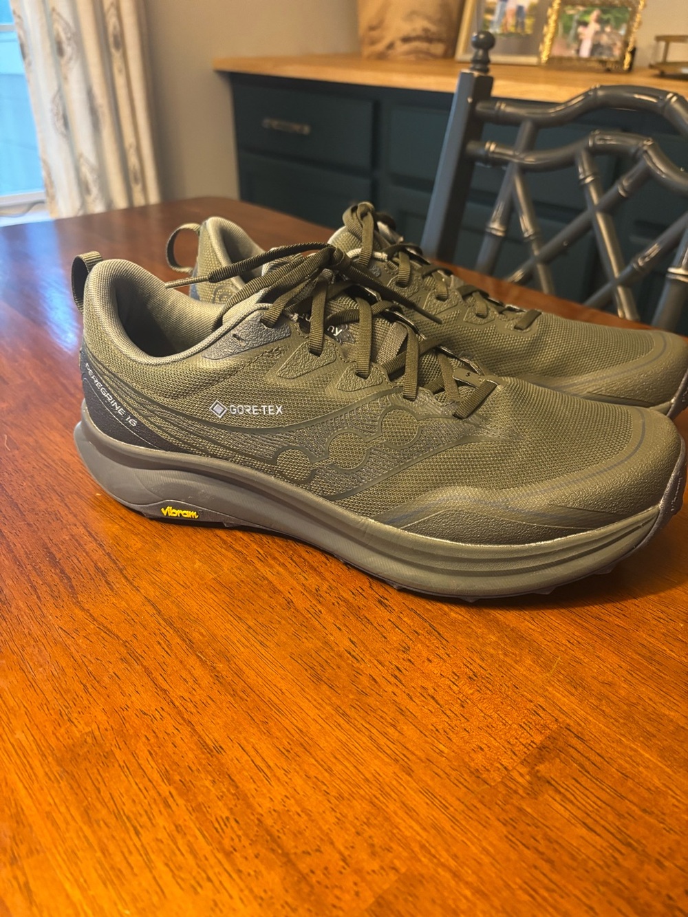 Saucony Men’s Olive Green Gore-Tex Trail Running Shoes